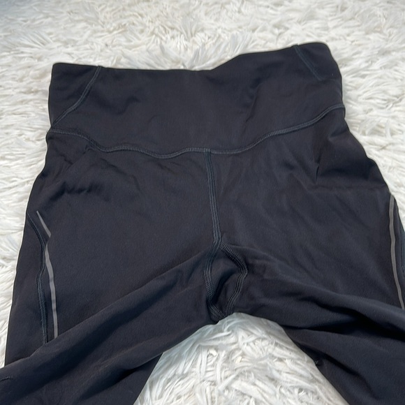 Lululemon Base Pace High-Rise Reflective Short 8" Black - Picture 4 of 8